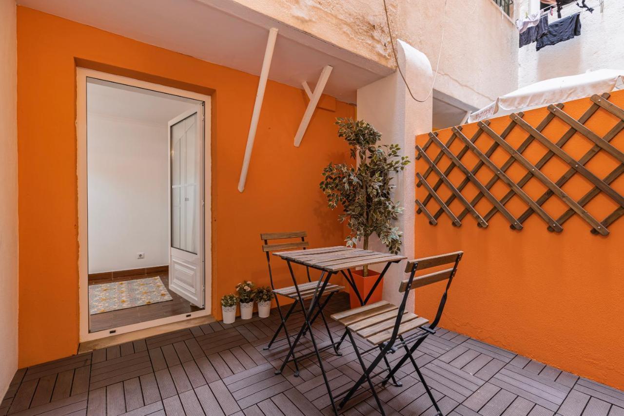 Lovely Patio Getaway In Lisboa Exteriör bild